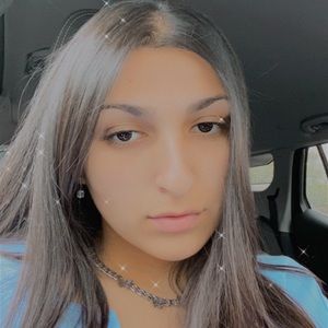 Meet your Posher, Jillian